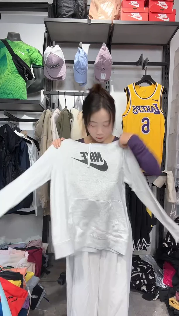 1462   编码 瑕疵款直播间过款为准 尺码 M160
