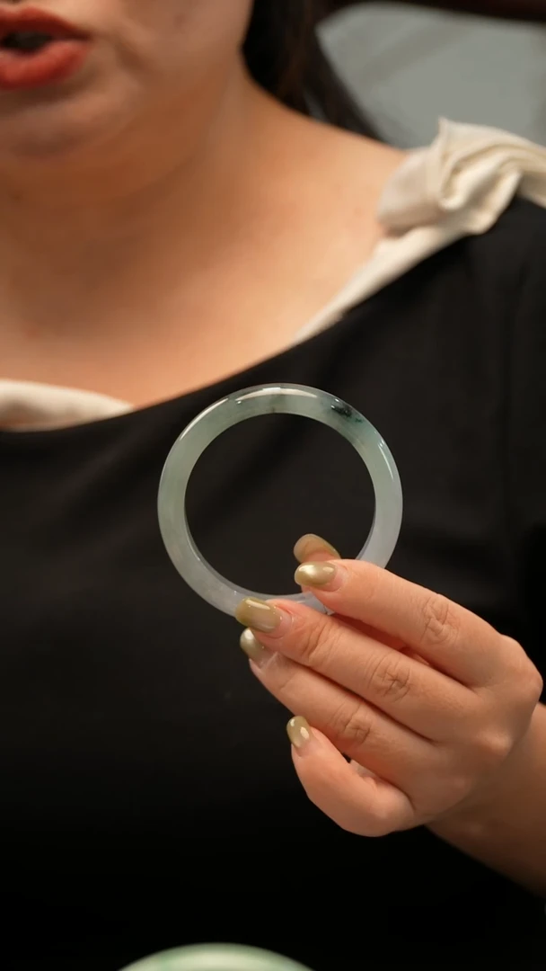 翡翠手镯未镶嵌23号