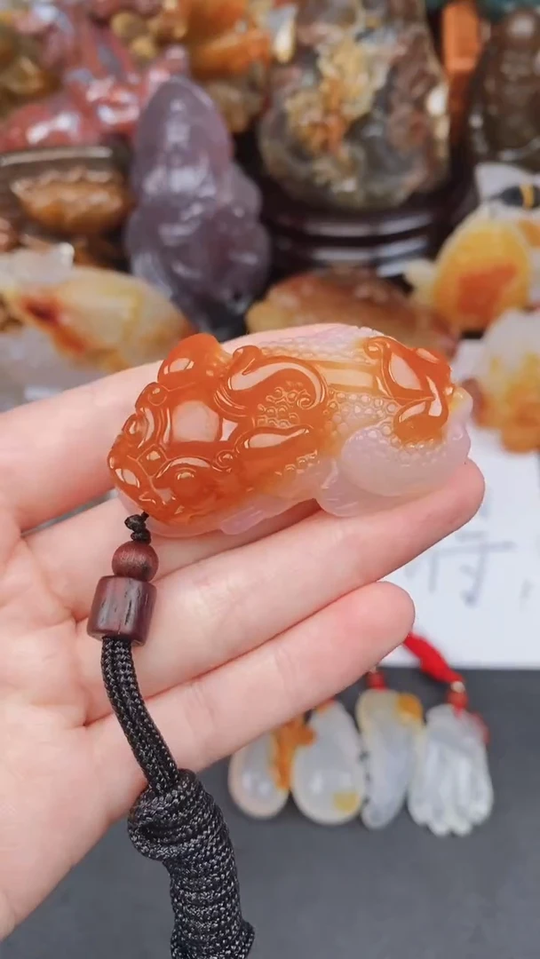 未镶嵌颈饰玛瑙/玉髓AA