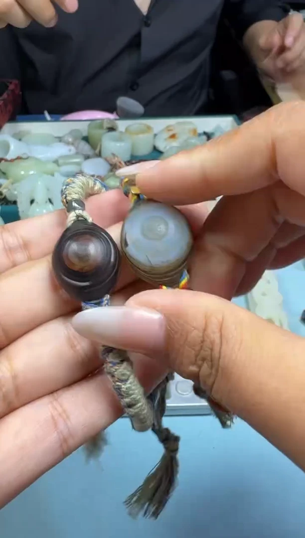 和田玉未镶嵌颈饰1