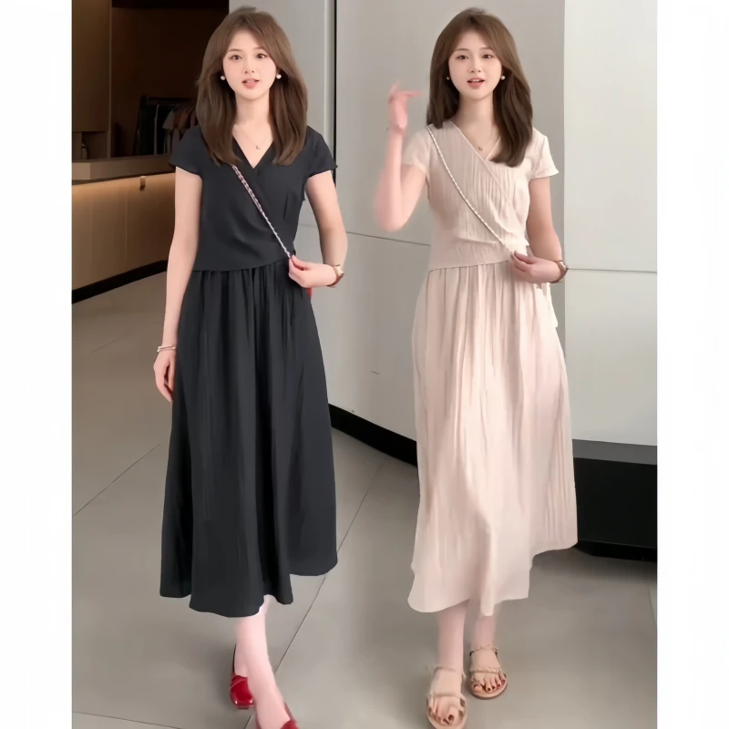 夏季时尚温柔长裙短袖法式温柔风褶皱连衣裙修身收腰掐腰显瘦v领
