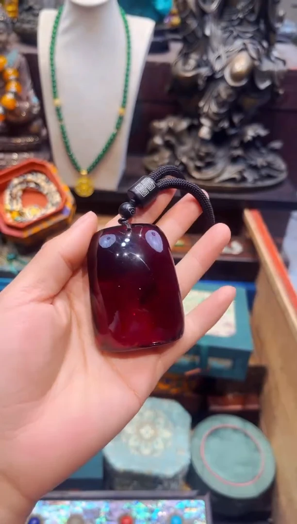 【闪购商品】血珀裸石未镶嵌欣妹专属精选链接b37357534