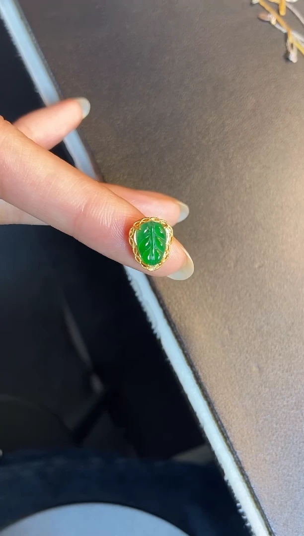 吊坠(不含链)银S925镶嵌翡翠1