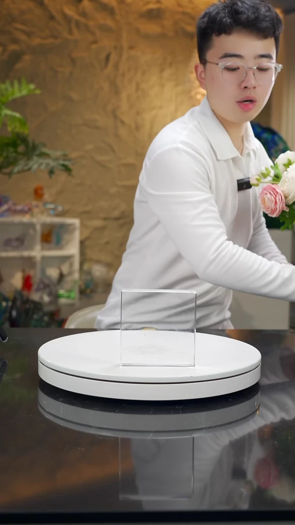 手工艺品琉璃通****烟水晶底座12*12