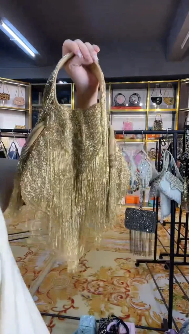 织物重工串珠手提包直播间女神专拍
