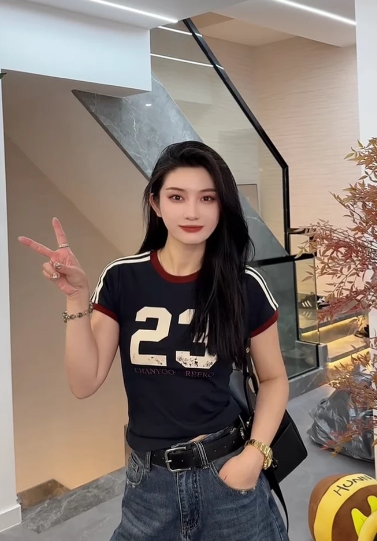 欧货2025夏季新款时髦休闲减龄百搭撞色数字印花圆领短袖T恤上衣