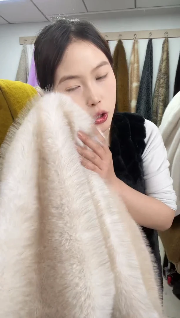 狐狸毛A96尺寸1.9*2