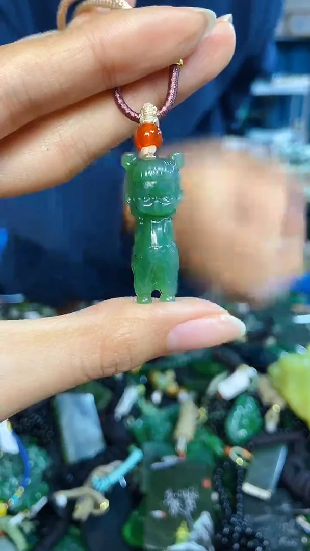 未镶嵌和田玉挂件1