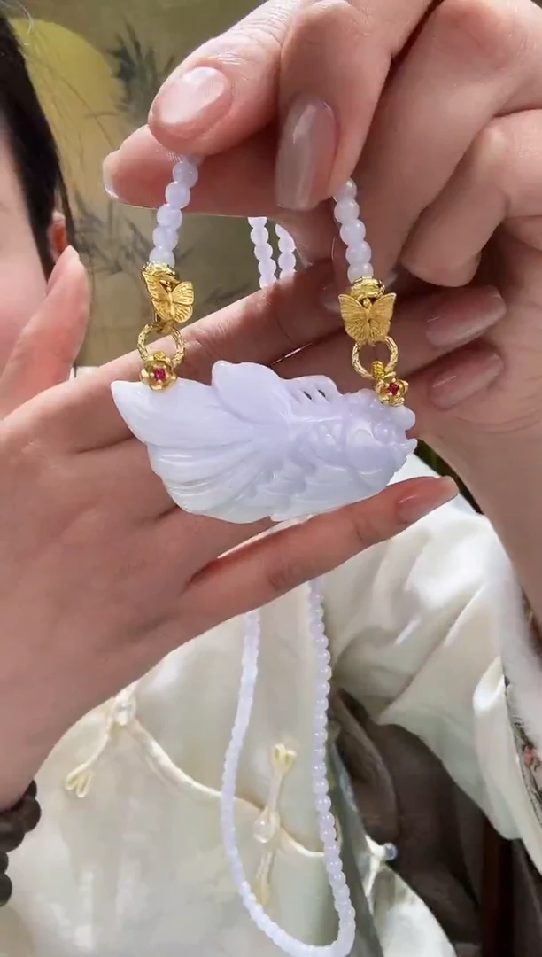 颈饰未镶嵌翡翠吊坠