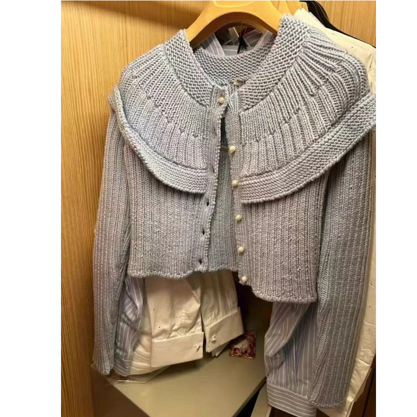 未使用 MIU MIU/缪缪 纯色绵羊毛排扣针织衫 蓝色/38