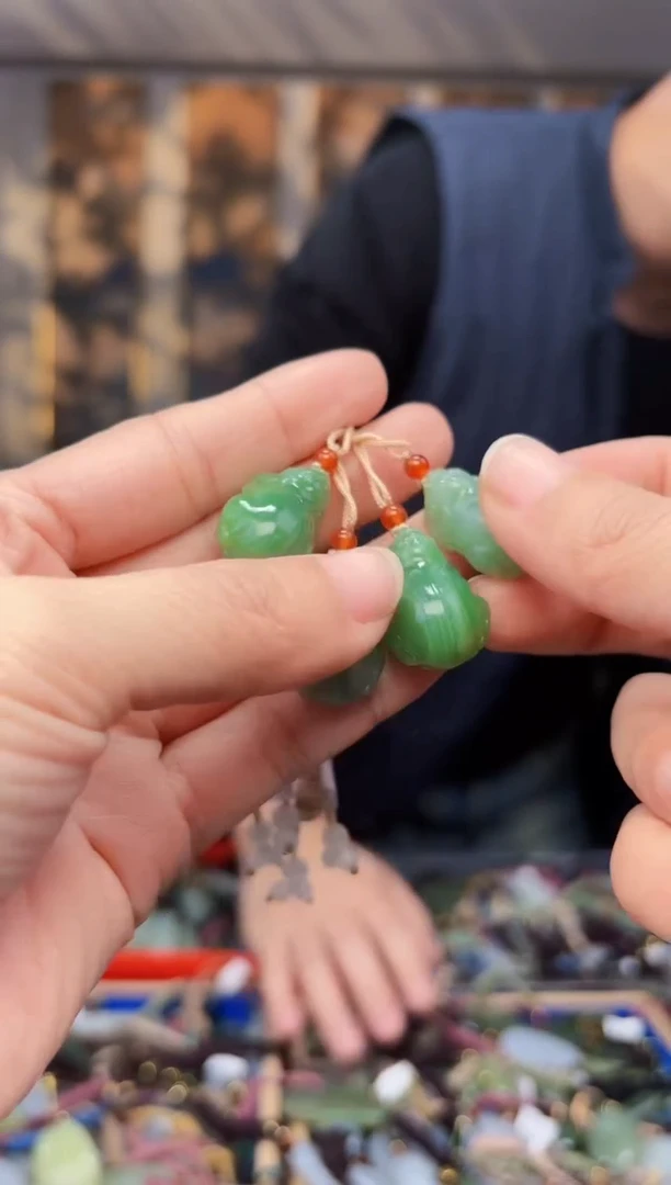 【闪购商品】和田玉挂件未镶嵌拍一发一多样性发货