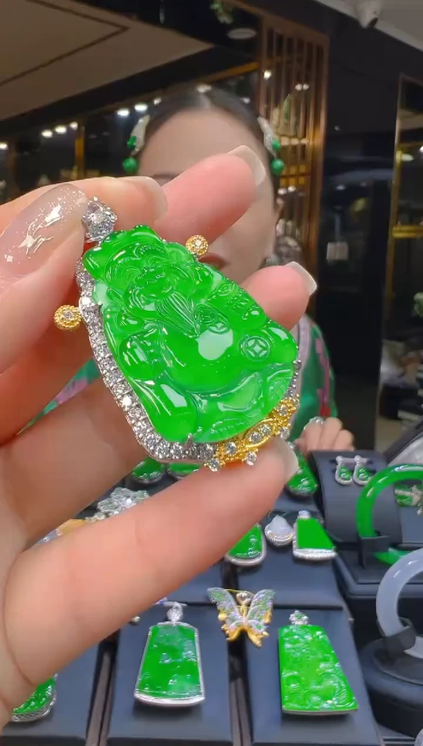 吊坠(赠链)银S925镶嵌翡翠011（多样性发其一）