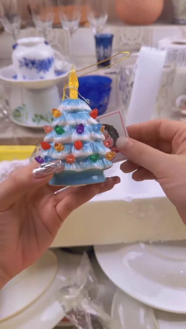 晚****e138默认微瑕，满20元包邮