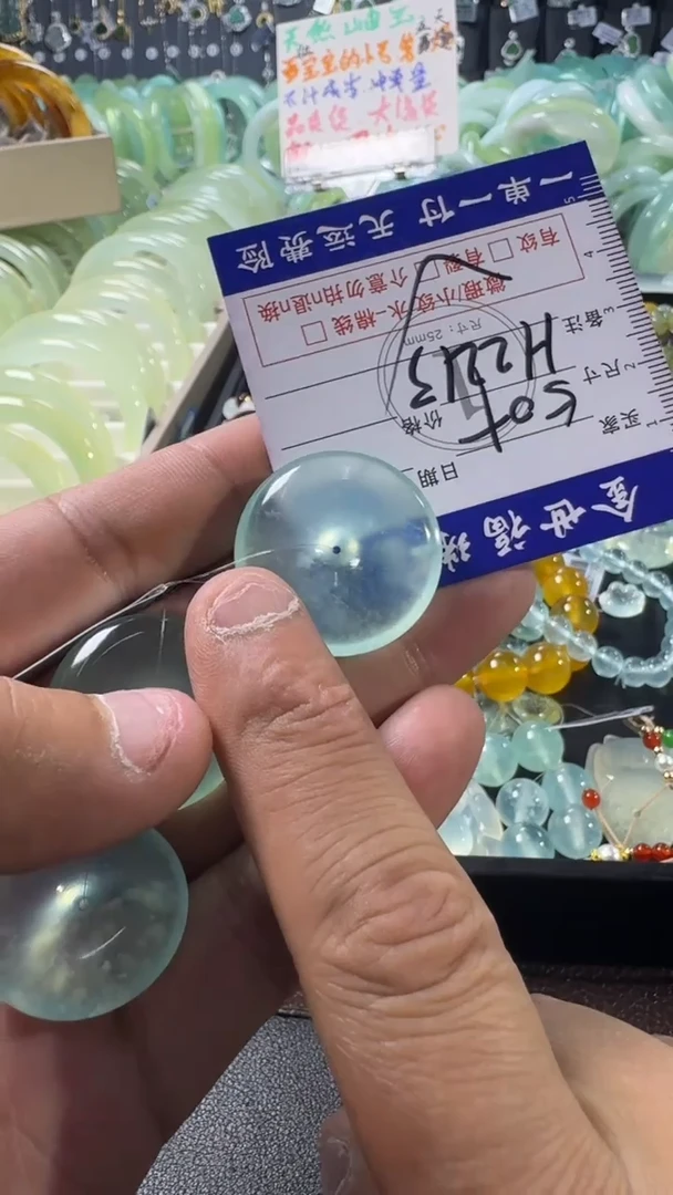 未镶嵌蛇纹石玉手镯1