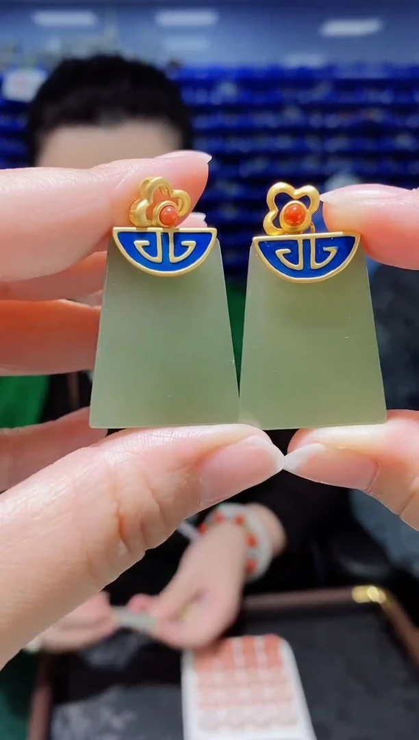 吊坠(不含链)银S925镶嵌和田玉多样性发货发其一