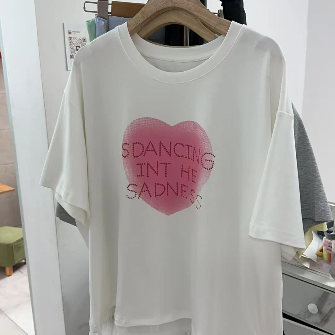 【李姑娘专属】1512设计感爱心字母印花蕾丝拼接短袖