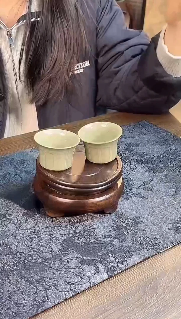 耀州窑小马蹄品茗杯两只