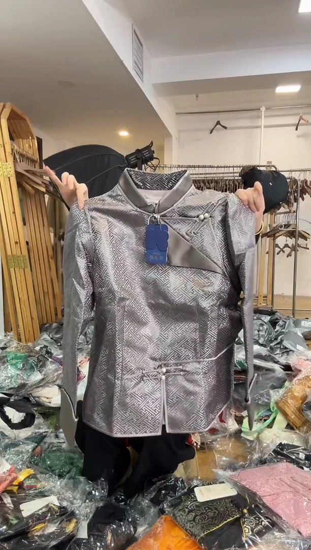 外套 3X145斤以里