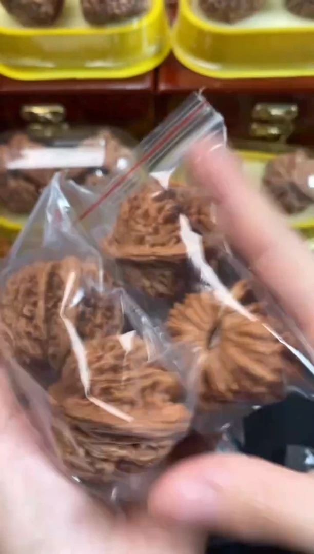把件文玩核桃四座楼43/44尺随机发