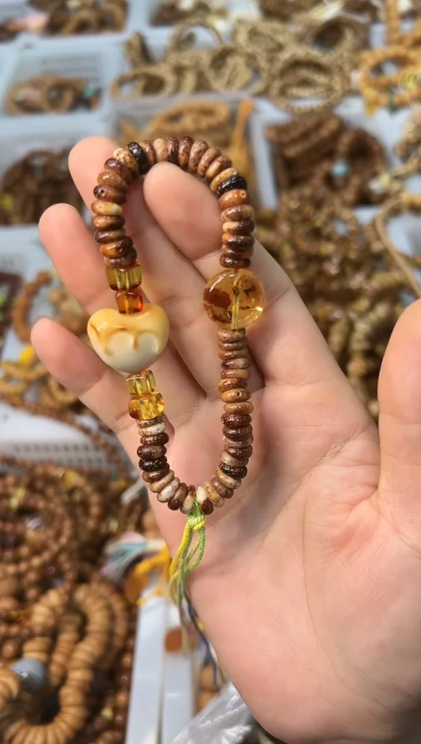 手串星月菩提卡8mm左右泥鳅背 火烧云设计款