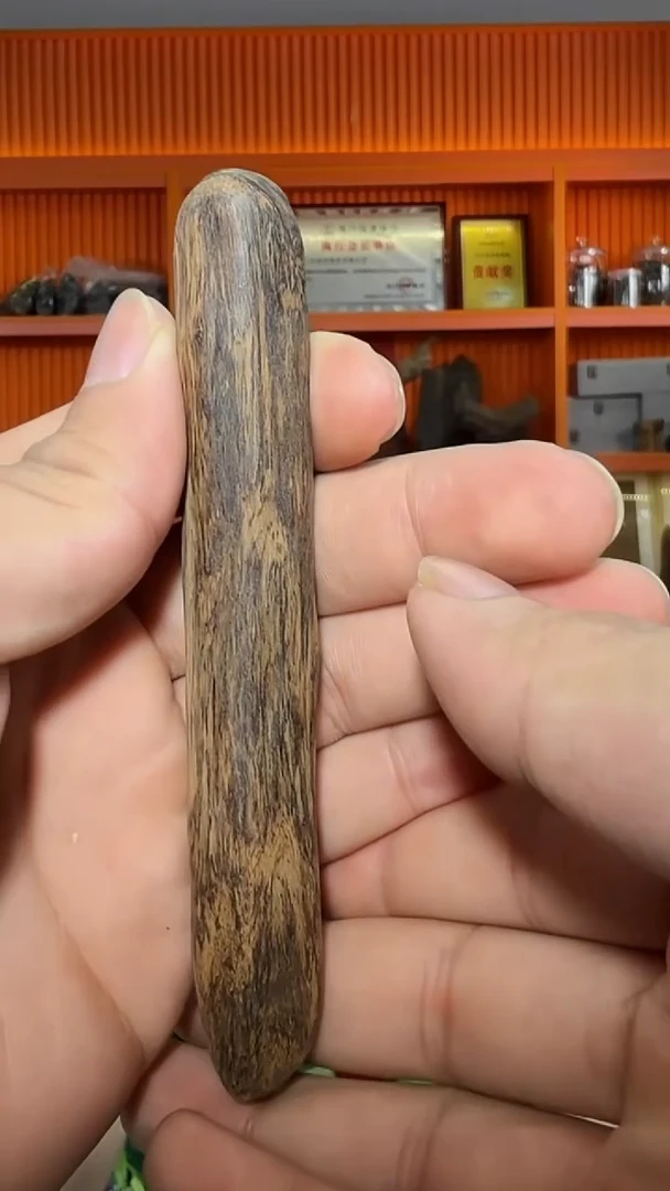 沉香手把件279号多样性发一