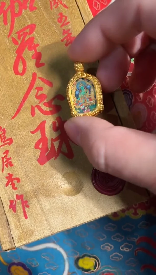 吊坠天天的唐卡tk160