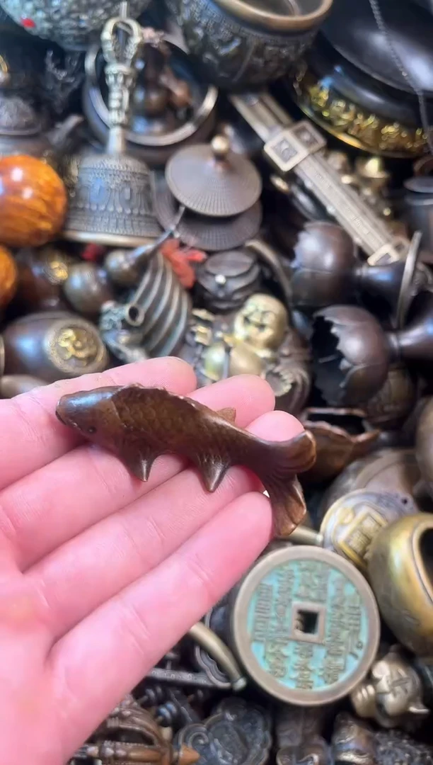 精美铜器点击下单