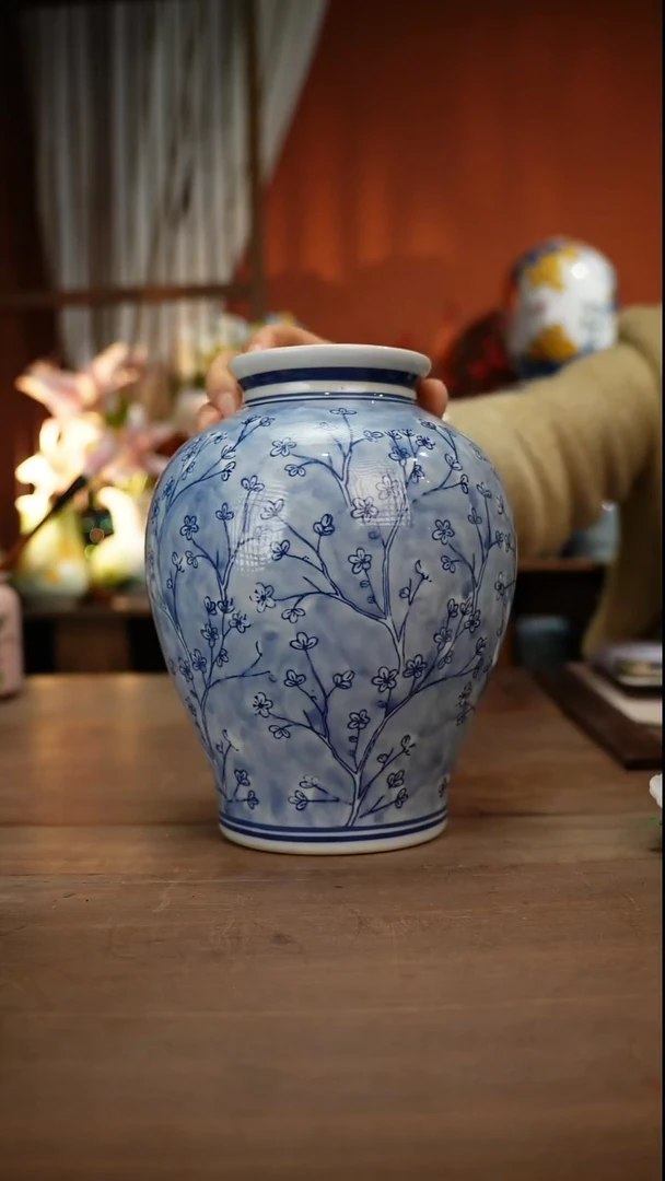 当代高温釉下彩手绘陶瓷餐具