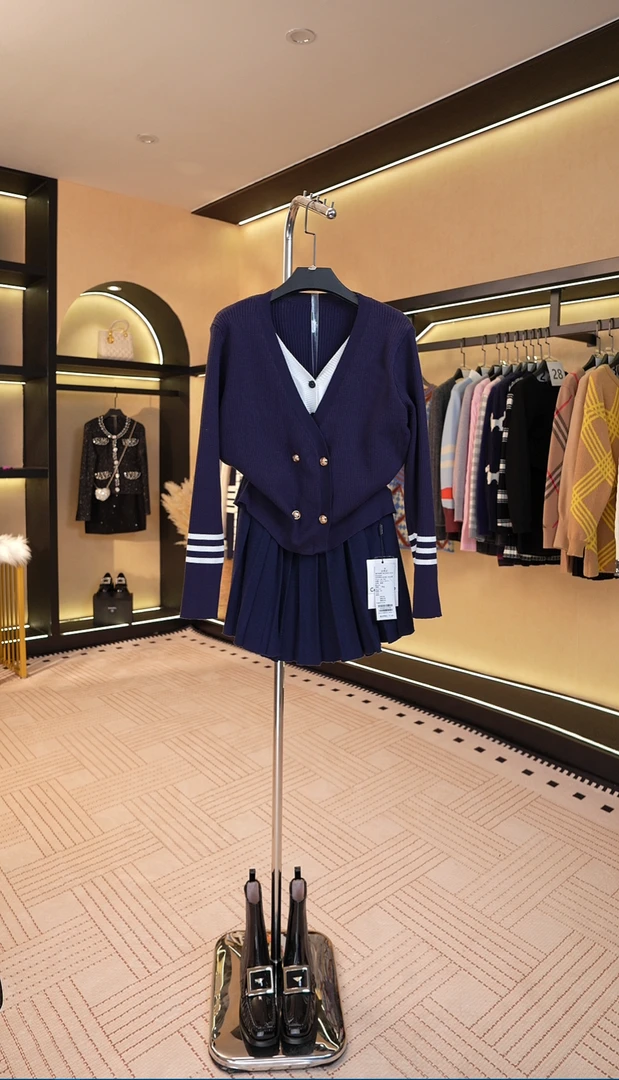 【关关】秋冬百搭套装针织设计师款高定女装时尚 A138