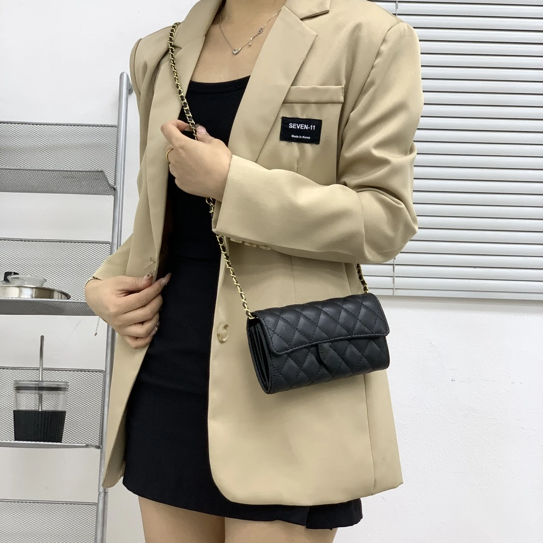 钱包时尚百搭女士包单肩气质小斜挎钱包 L017黑色17CM