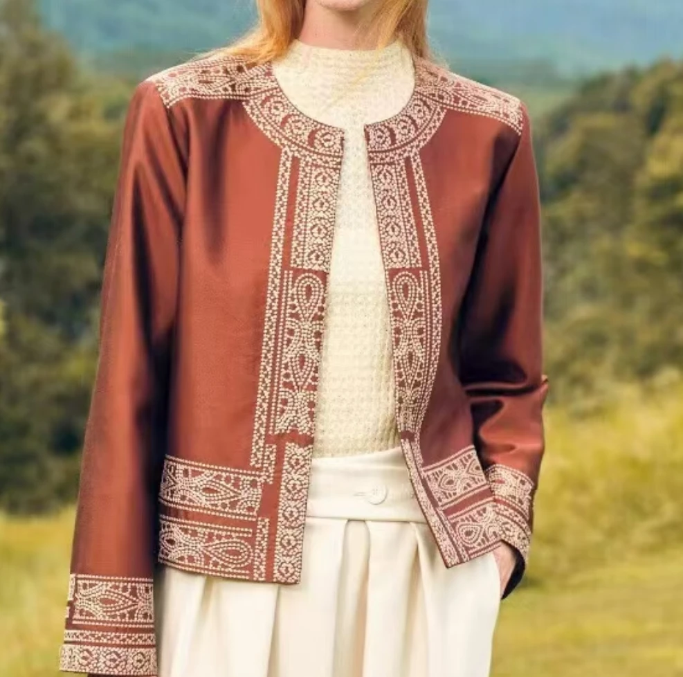 （东方美）2025新款中式重工刺绣浮光锦短外套