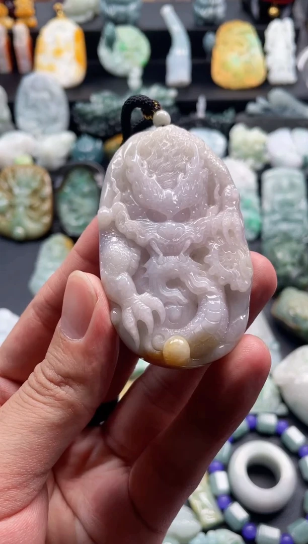 颈饰未镶嵌翡翠52  天然翡翠a货  龙牌