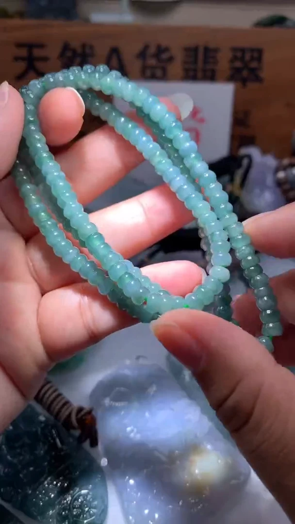 【闪购商品】翡翠颈饰未镶嵌保真天然A货翡翠