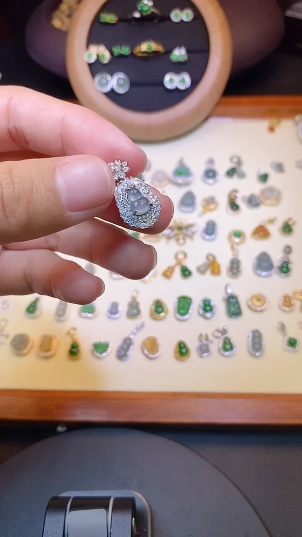 吊坠(不含链)银S925镶嵌翡翠1