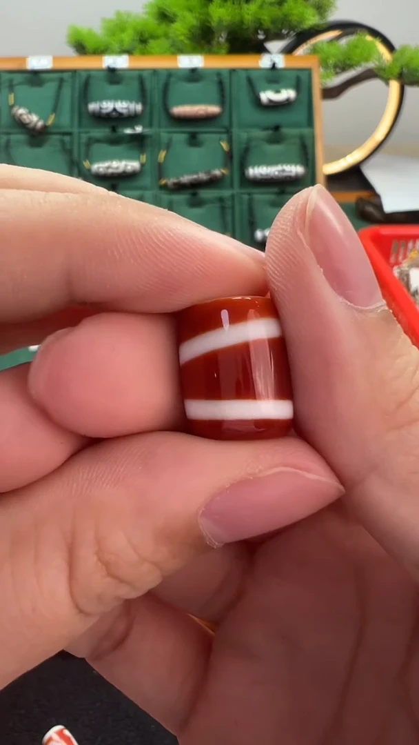 玛瑙/玉髓（覆膜）颈饰未镶嵌67.（微瑕随机发货）