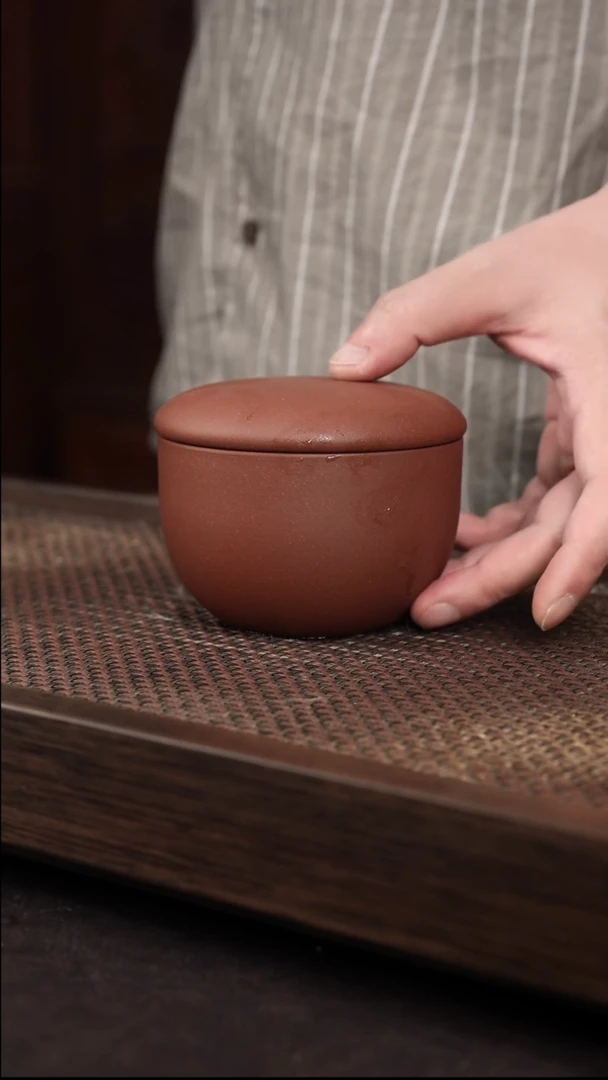 茶杯紫砂底槽清橡果茶叶罐
