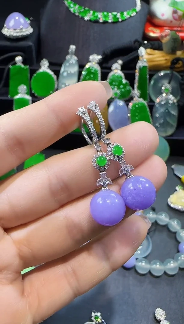 【闪购商品】翡翠耳饰18K金镶嵌耳包