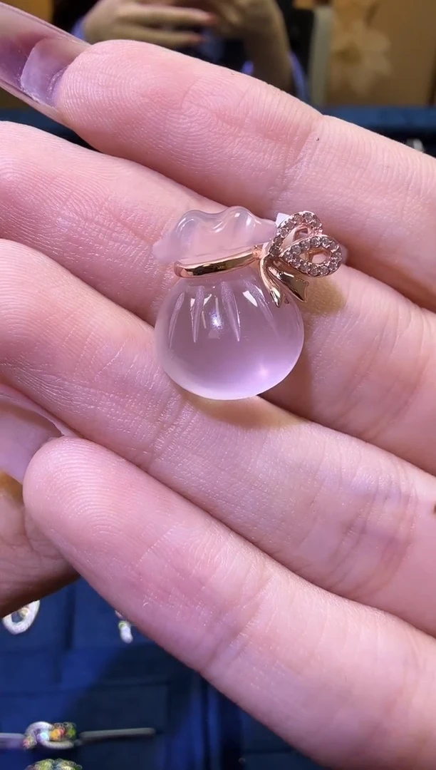 颈饰银S925镶嵌芙蓉石天然宝石