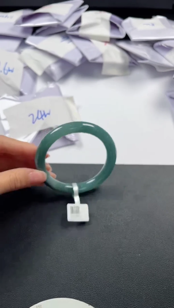 翡翠手镯未镶嵌基地发货H 56+ 9242