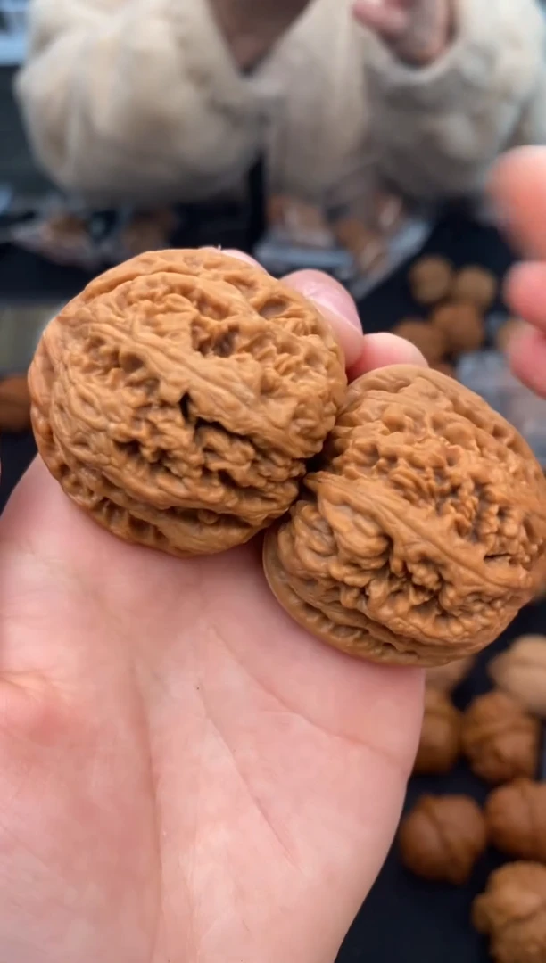 【闪购商品】文玩核桃把件肉球筋41-u419