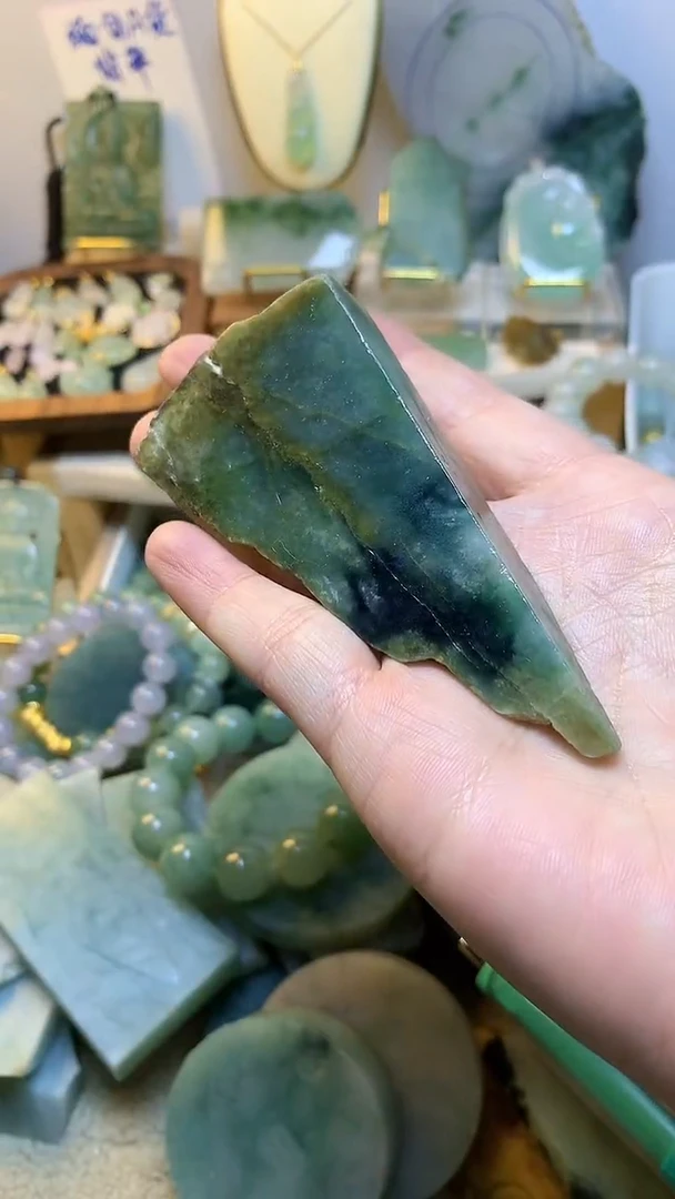 未镶嵌挂件翡翠缅甸A货翡翠，没有运费险