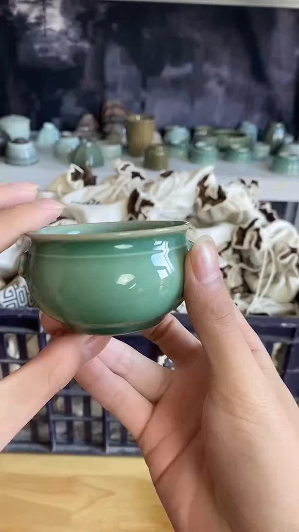 【山隐青瓷】气烧杯子微瑕    30-40CC