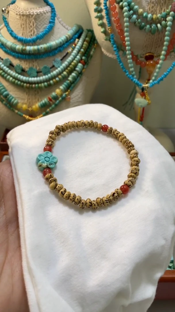 未镶嵌绿松石珠宝奇石11mm+小花菩提手串