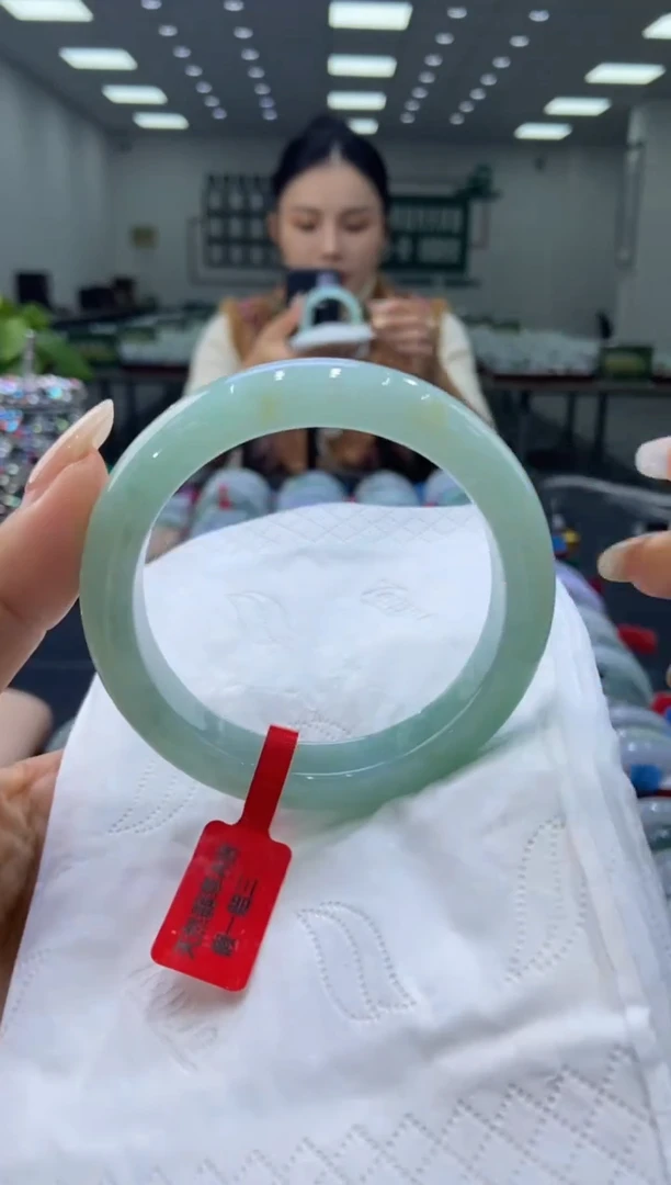 未镶嵌手镯翡翠如****意00008247