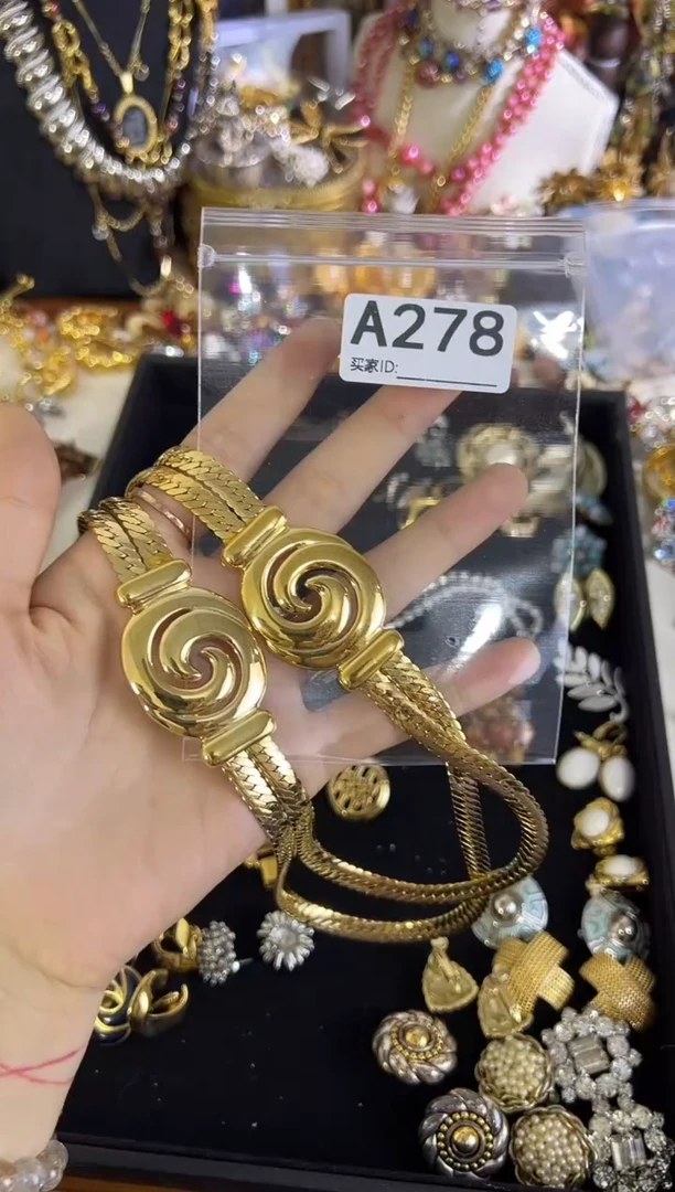 合金无铜合金278 中古首饰都有瑕疵 请确认好在拍!