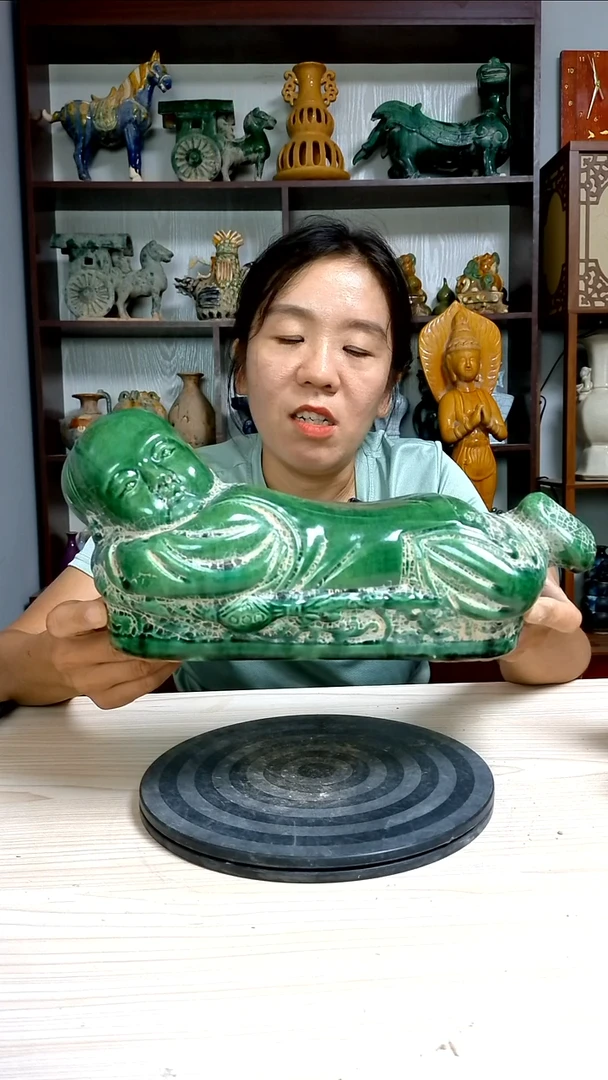 经典把****，精美复古风格瓷器
