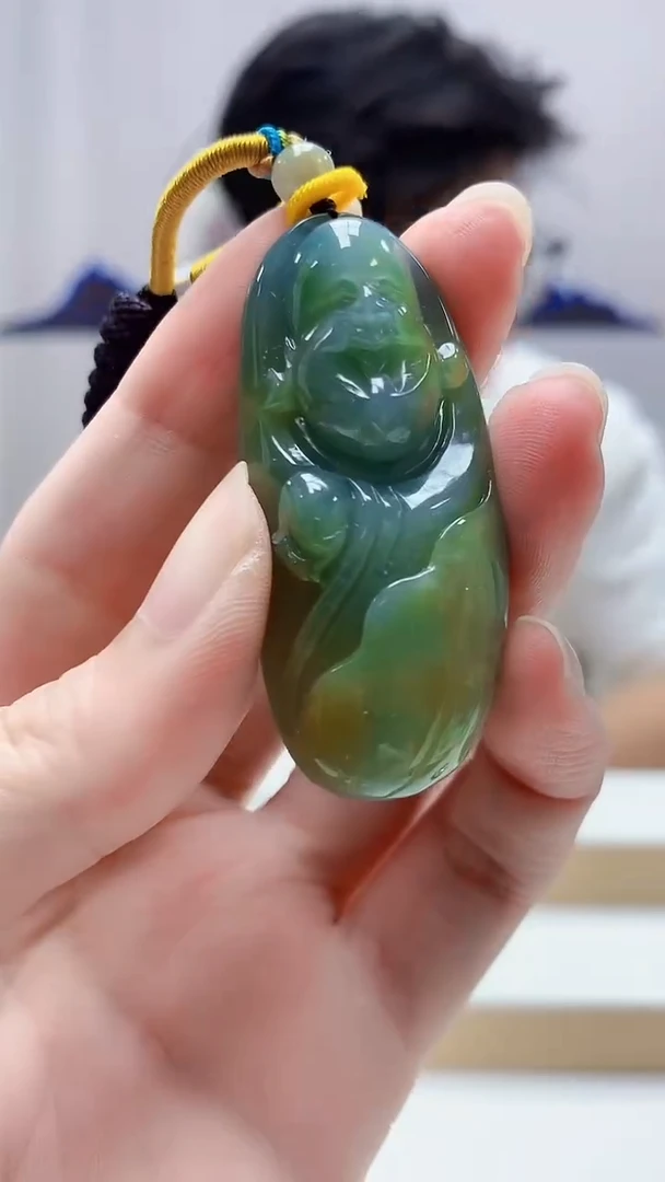 未镶嵌定制翡翠4688zm-毛货挂件佛公91