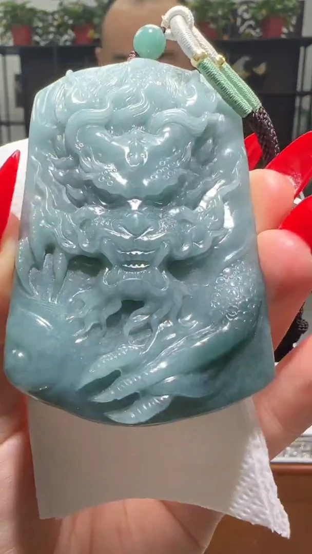 【闪购商品】翡翠颈饰未镶嵌天然翡翠A货吊坠