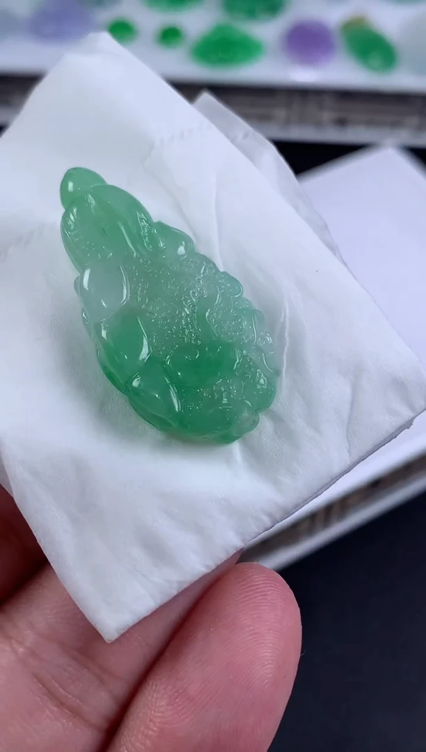 未镶嵌定制翡翠公***9翡翠