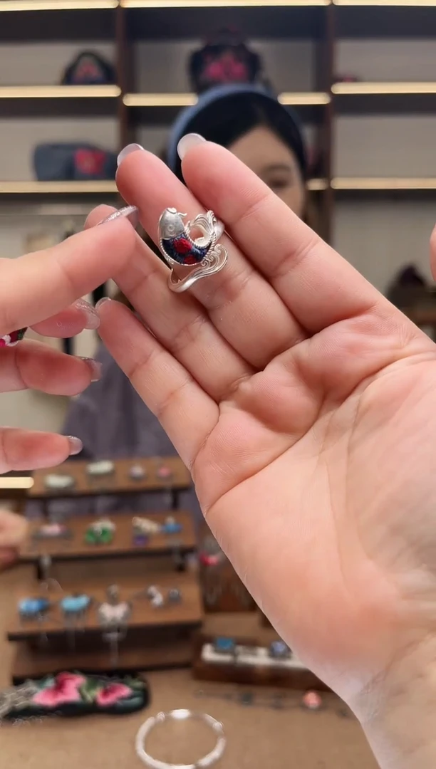 织绣1990黔东南苗族刺绣